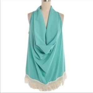 🌸3/$20 {RARE} Judith March Boho Chic Cow-neck Tank